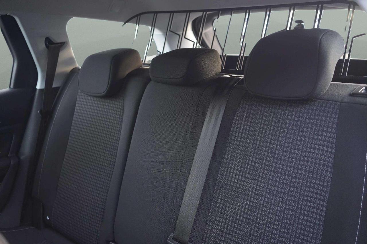 Used Peugeot 308 2017 for sale - 76623756: Photo 8