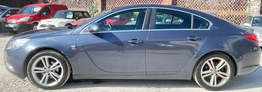Used Vauxhall Insignia 2011 for sale - 76355017: Photo 4