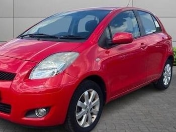 Used Toyota Yaris 2009 for sale - 76756903: Photo