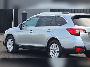 Used Subaru Outback 2015 for sale - 76623679: Photo