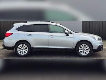 Used Subaru Outback 2015 for sale - 76623679: Photo