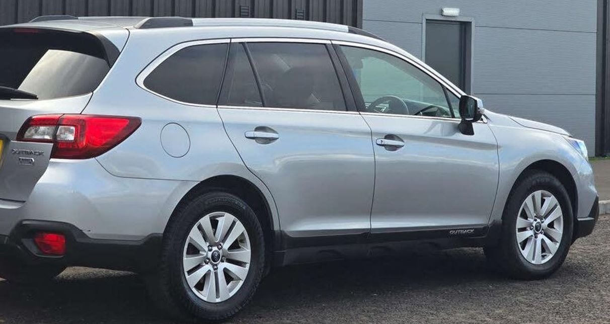 Used Subaru Outback 2015 for sale - 76623679: Photo 9
