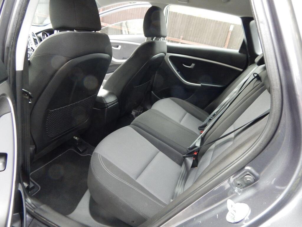 Used Hyundai i30 2016 for sale - 76309555: Photo 13