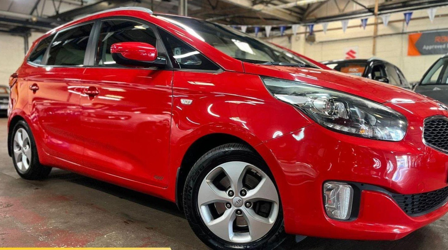 Used Kia Carens 2015 for sale - 76114765: Photo 4