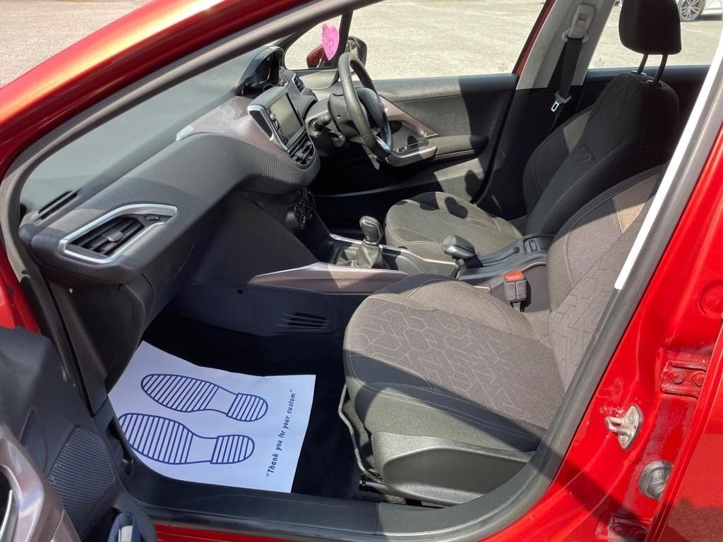 Used Peugeot 2008 2015 for sale - 76117371: Photo 12