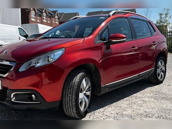 Used Peugeot 2008 2015 for sale - 76117371: Photo 2