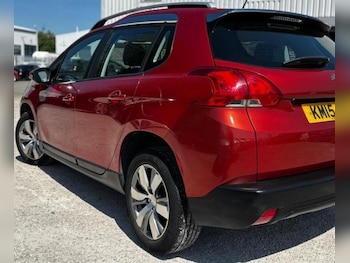 Used Peugeot 2008 2015 for sale - 76117371: Photo 3