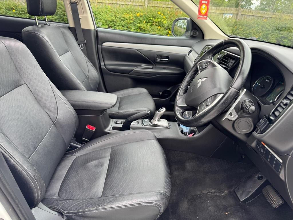 Used Mitsubishi Outlander 2015 for sale - 76116654: Photo 12