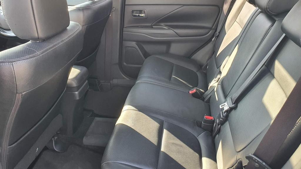 Used Mitsubishi Outlander 2015 for sale - 76116654: Photo 6