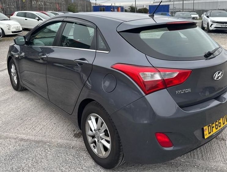 Used Hyundai i30 2016 for sale - 77271918: Photo 2