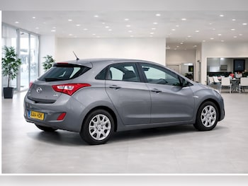 Used Hyundai i30 2014 for sale - 77943639: Photo