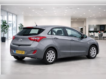 Used Hyundai i30 2014 for sale - 77943639: Photo