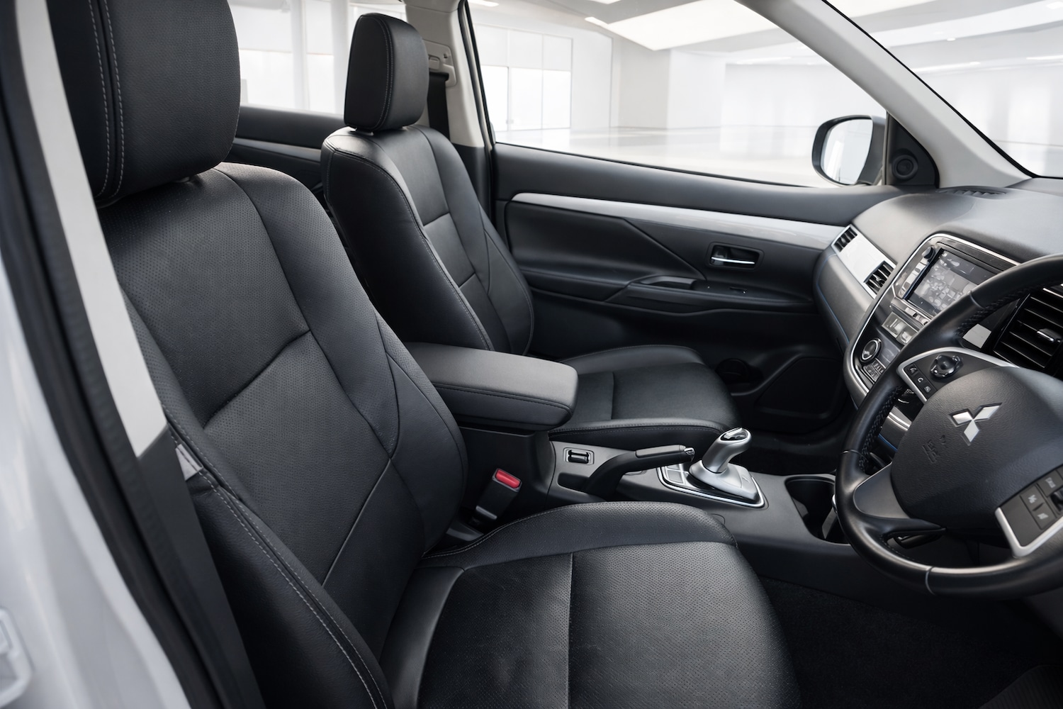 Used Mitsubishi Outlander 2015 for sale - 78090707: Photo 8