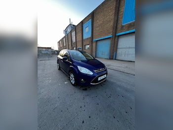 Used Ford C-Max 2014 for sale - 78916129: Photo