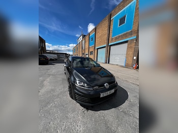 Used Volkswagen Golf 2015 for sale - 79105479: Photo