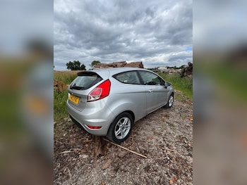 Used Ford Fiesta 2013 for sale - 79060598: Photo