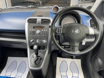 Used Vauxhall Agila 2010 for sale - 79693215: Photo