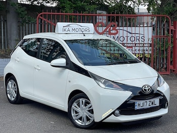 Used Toyota AYGO 2017 for sale - 79243927: Photo