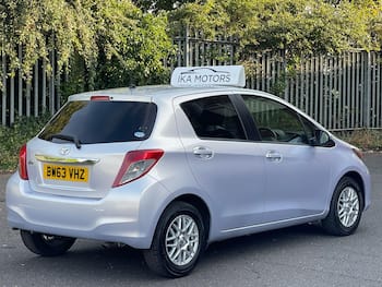 Used Toyota Yaris 2026 for sale - 79459872: Photo