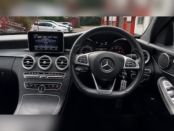 Used Mercedes-Benz C Class 2017 for sale - 78995552: Photo