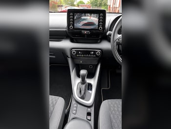 Used Toyota Yaris 2022 for sale - 79311864: Photo