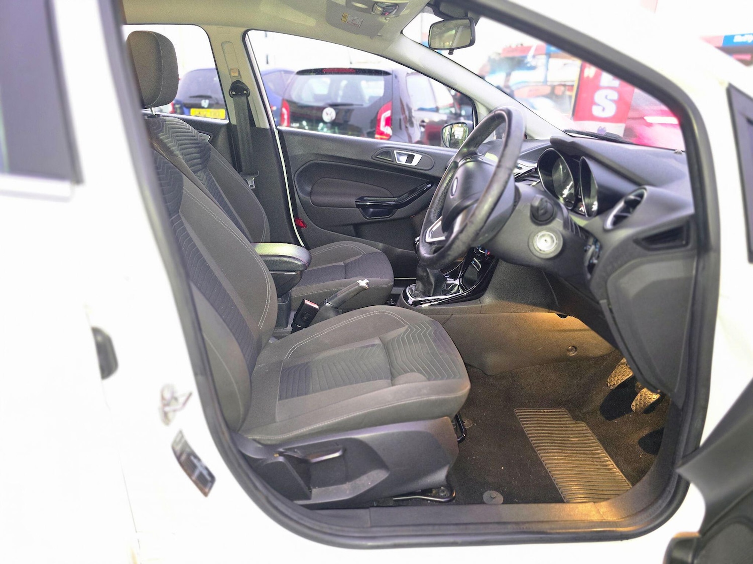 Used Ford Fiesta 2016 for sale - 76397904: Photo 18