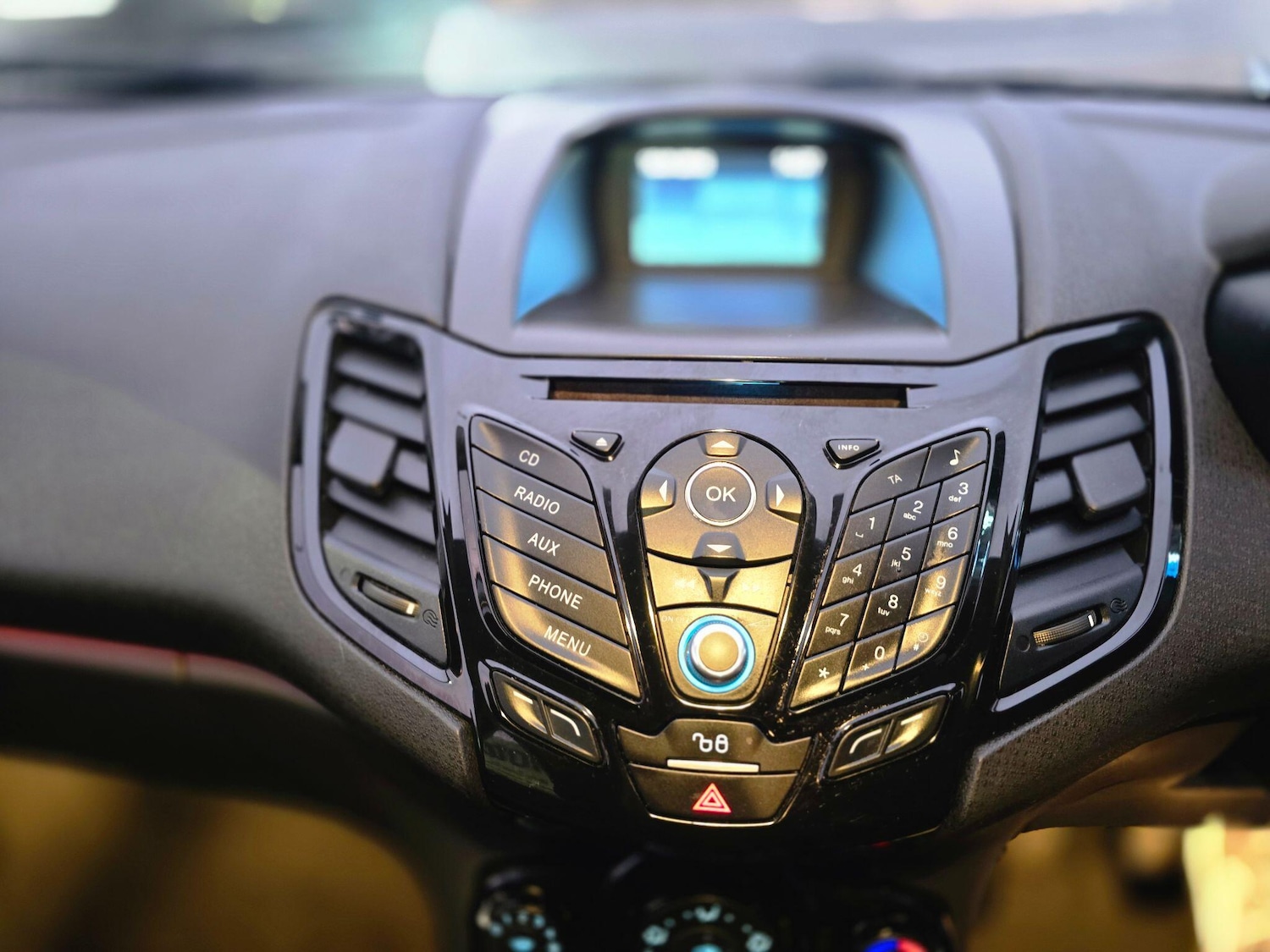 Used Ford Fiesta 2016 for sale - 76397904: Photo 21