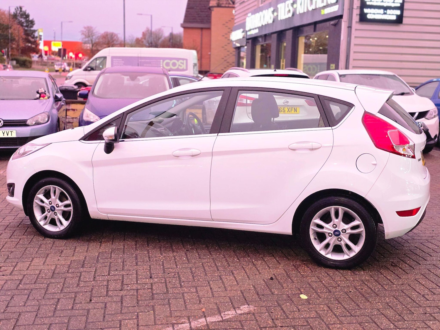 Used Ford Fiesta 2016 for sale - 76397904: Photo 4