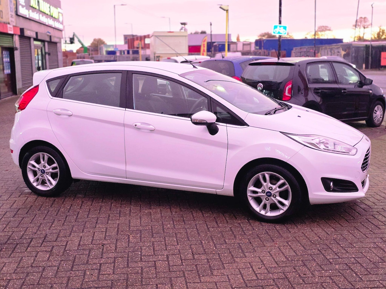 Used Ford Fiesta 2016 for sale - 76397904: Photo 9