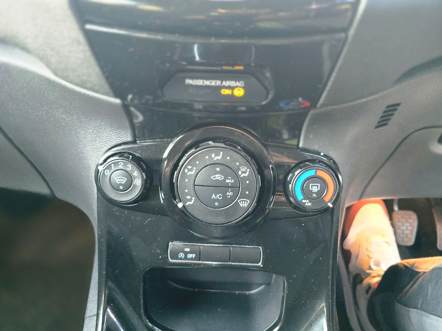 Used Ford Fiesta 2017 for sale - 76214926: Photo 25