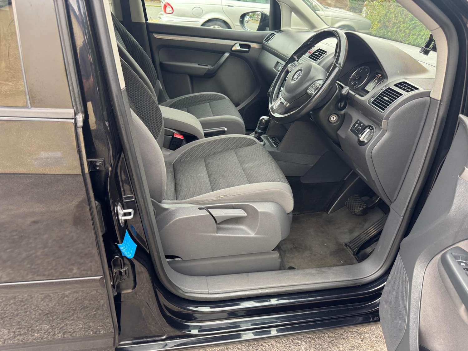 Vehicle 28