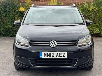 Used Volkswagen Touran 2012 for sale - 75949688: Photo