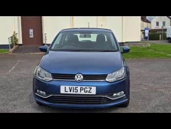 Used Volkswagen Polo 2015 for sale - 74120442: Photo