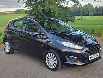 Used Ford Fiesta 2013 for sale - 79008008: Photo
