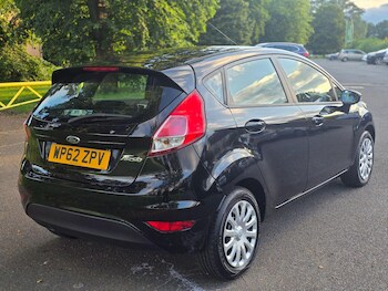 Used Ford Fiesta 2013 for sale - 79008008: Photo