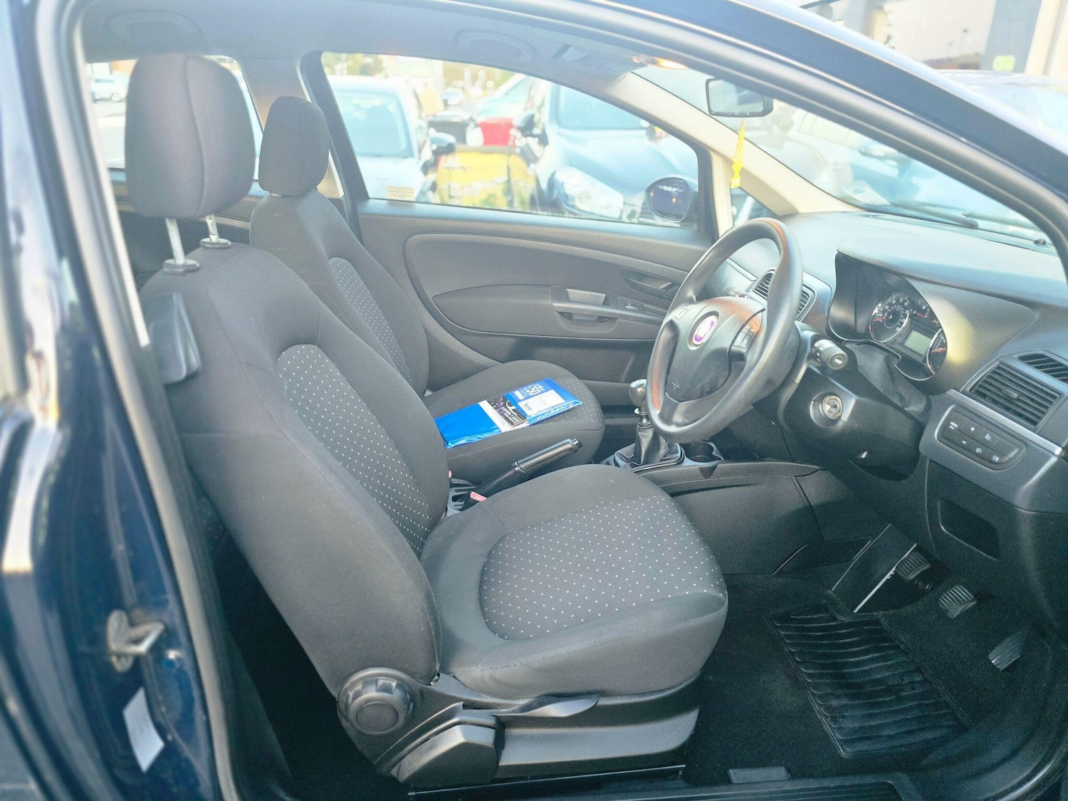 Used Fiat Grande Punto 2009 for sale - 76122579: Photo 11
