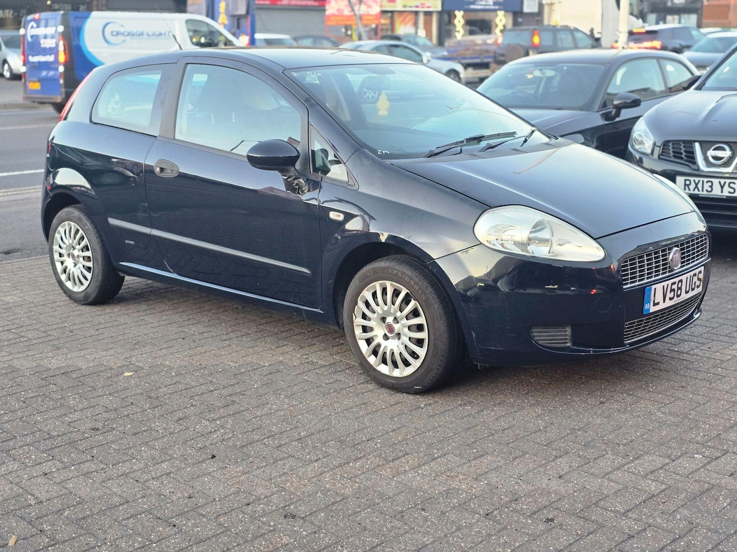 Used Fiat Grande Punto 2009 for sale - 76122579: Photo 8