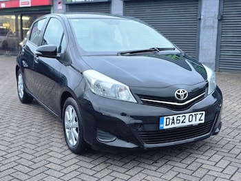 Used Toyota Yaris 2012 for sale - 75915181: Photo