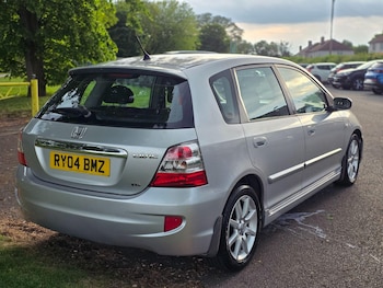 Used Honda Civic 2004 for sale - 79008006: Photo
