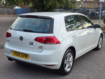 Used Volkswagen Golf 2015 for sale - 79471848: Photo