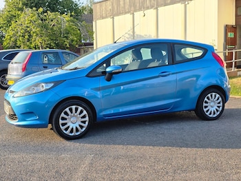 Used Ford Fiesta 2012 for sale - 75601065: Photo