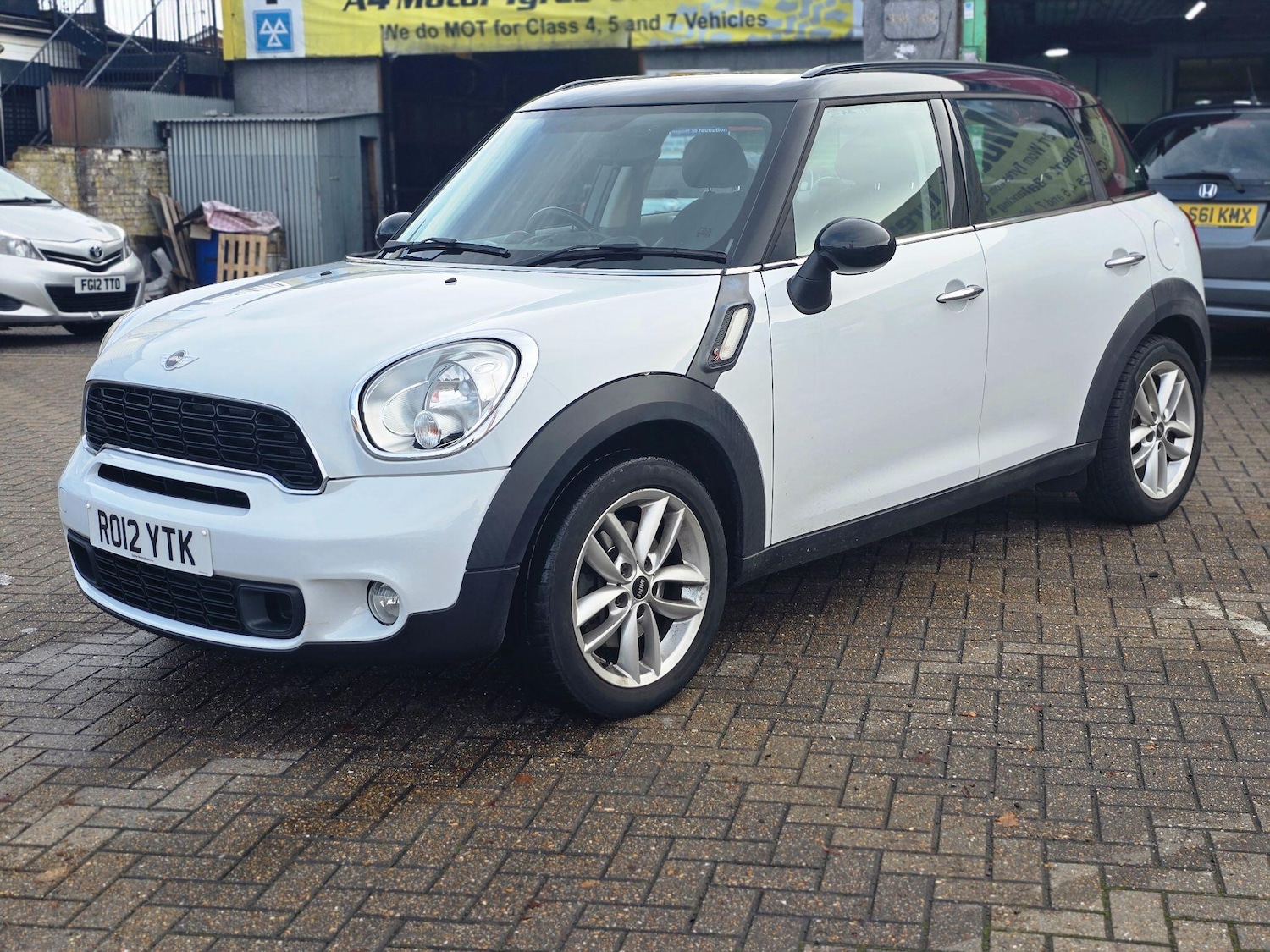 Used MINI Countryman 2012 for sale - 76361222: Photo 3