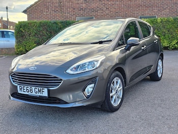 Used Ford Fiesta 2018 for sale - 75588115: Photo