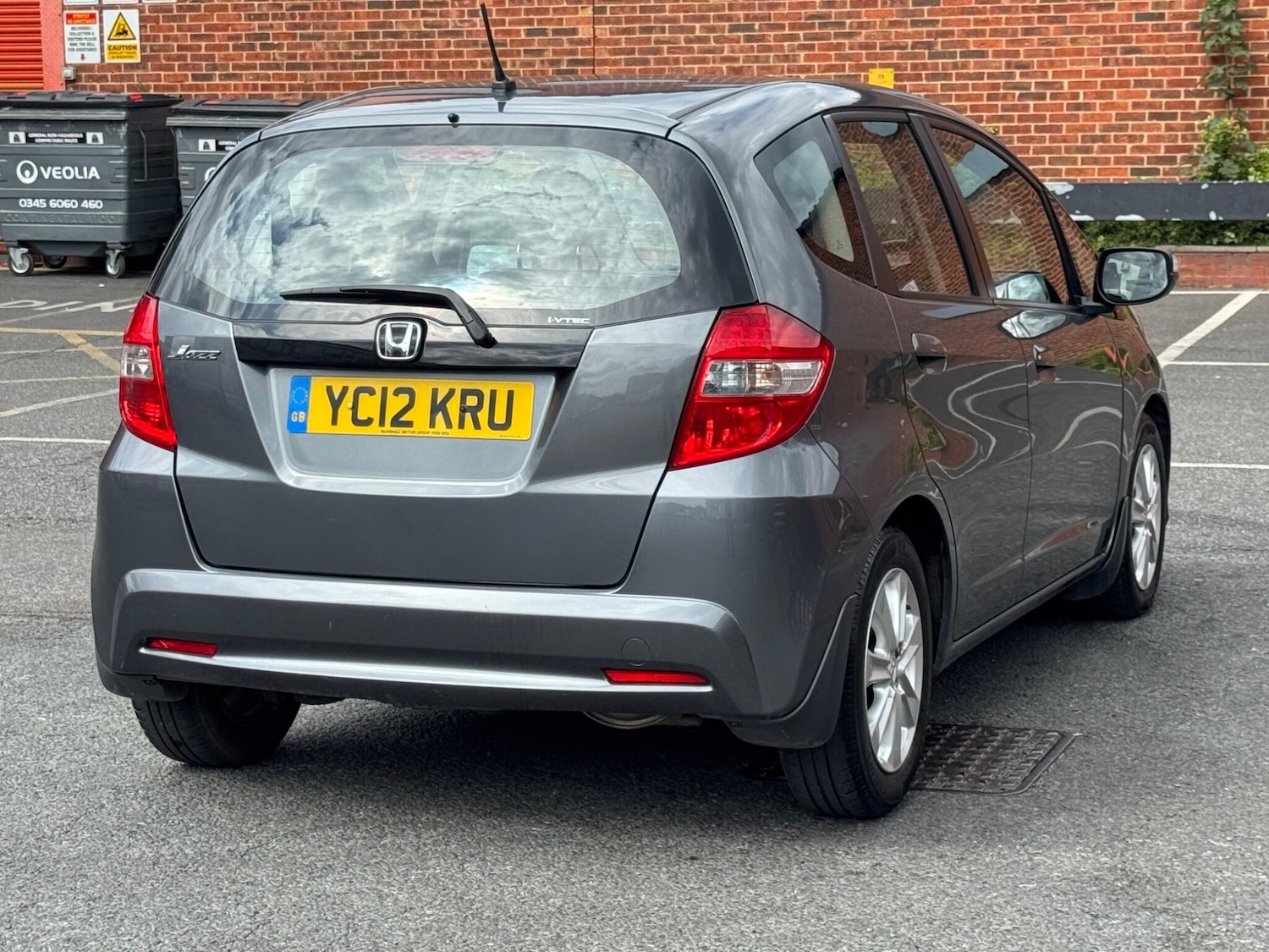 Vehicle 25