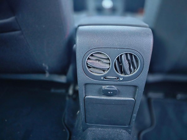 Used Volkswagen Golf Plus 2012 for sale - 76200339: Photo 10