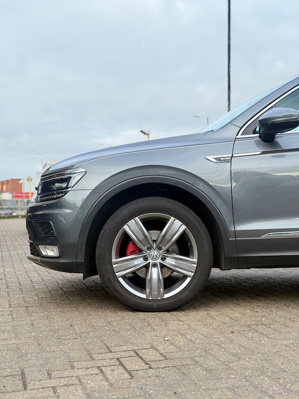 Used Volkswagen Tiguan 2016 for sale - 76200357: Photo 10