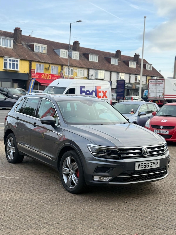 Used Volkswagen Tiguan 2016 for sale - 76200357: Photo 5