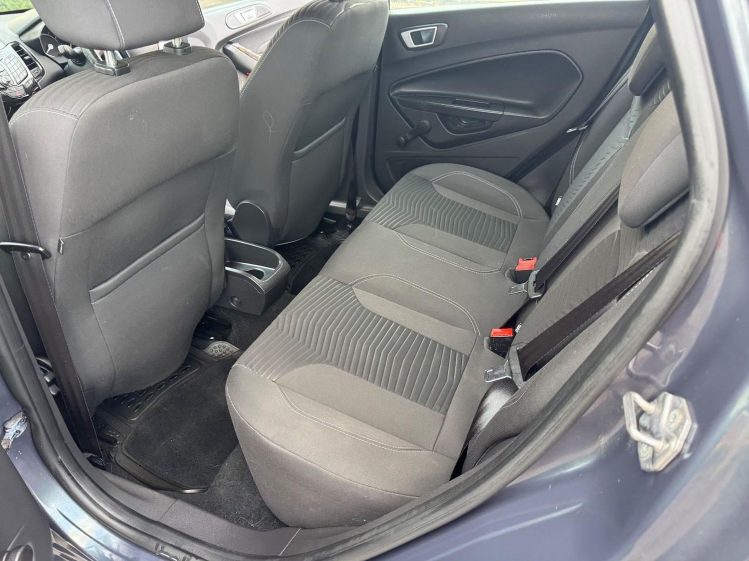Vehicle 29