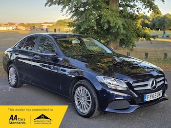 Used Mercedes-Benz C Class 2015 for sale - 79107418: Photo