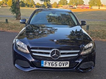Used Mercedes-Benz C Class 2015 for sale - 79107418: Photo